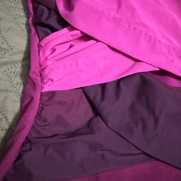 NWT Lands' End Ombré Slendersuit Swimsuit size 12 - Picture 3 of 9